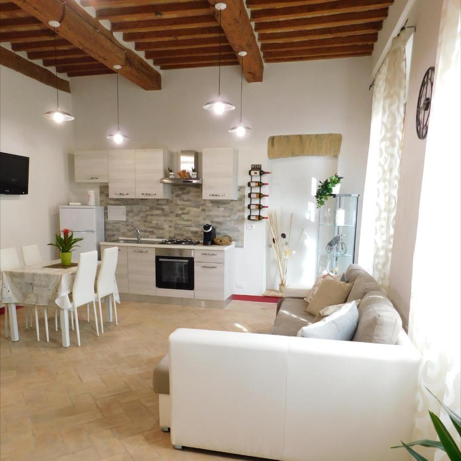 Otello Guest House Montalcino Exterior foto